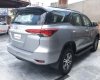 Toyota Fortuner 2.4G 4x2MT 2017 - Bán Toyota Fortuner 2.4G 2017 màu bạc, xe nhập khẩu giá chỉ 981 triệu, hỗ trợ vay 85% lãi suất thấp