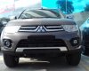 Mitsubishi Pajero Sport 4x2 AT   2016 - Cần bán Mitsubishi Pajero Sport 4x2 AT máy xăng đời 2016, màu nâu