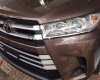 Toyota Highlander LE 2.7AT 2017 - Cần bán Toyota Highlander LE 2.7AT đời 2017, màu nâu, nhập khẩu