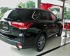 Mitsubishi Stavic 2.0 CVT 2017 - Bán ô tô Mitsubishi Outlander 2.0 CVT đời 2017, màu đen, có bán trả góp liên hệ 0906.884.030