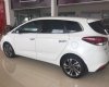 Kia Rondo GAT 2017 - Bán xe Kia Rondo GAT đời 2017, màu trắng giá cạnh tranh