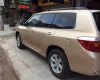 Toyota Highlander LE 2010 - Bán gấp Toyota Highlander LE đời 2010, xe nhập, giá chỉ 990 triệu