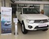 Mitsubishi Pajero Sport 2017 - Bán xe Mitsubishi Pajero Sport đời 2017, màu trắng, giá tốt