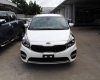 Kia Rondo GMT 2017 - Cần bán Kia Rondo năm 2018, màu trắng, 609 triệu