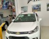 Chevrolet Trax LT 2017 - Cần bán xe Chevrolet Trax LT đời 2017, màu trắng, xe nhập. LH 0939358089