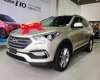 Hyundai Santa Fe 2.2L 4WD 2017 - Bán ô tô Hyundai Santa Fe đời 2017, màu vàng