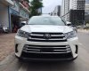 Toyota Highlander LE 2018 - Cần bán Toyota Highlander LE 2018, xe nhập Mỹ, full options, xe giao ngay, đủ màu