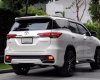 Toyota Fortuner  2.7V 2017 - Bán ô tô Toyota Fortuner 2.7V đời 2017, màu trắng