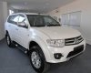 Mitsubishi Pajero  Sport 2.5MT   2017 - Bán ô tô Mitsubishi Pajero Sport 2.5MT đời 2017, màu trắng  