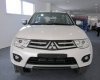 Mitsubishi Pajero  Sport 2.5MT   2017 - Bán ô tô Mitsubishi Pajero Sport 2.5MT đời 2017, màu trắng  