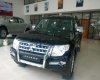 Mitsubishi Pajero 2017 - Cần bán Mitsubishi Pajero đời 2017, màu đen, xe nhập