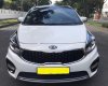 Kia Rondo GAT 2017 - Bán Kia Rondo GAT đời 2017, màu trắng, giá chỉ 620 triệu