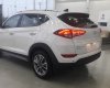 Hyundai Tucson 2.0 AT 2WD 2017 - Hyundai Tucson 2.0 AT FWD full xăng - Ưu đãi lên đến 90 triệu, hỗ trợ vay 80% - LH: 0911899459