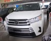 Toyota Highlander LE 2.7 2017 - Bán Toyota Highlander LE 2.7 năm 2017, màu trắng, nhập khẩu