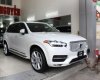 Volvo XC90 T6 Inscription 2017 - Bán Volvo XC90 T6 Inscription đời 2017, màu trắng, nhập khẩu nguyên chiếc