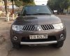 Mitsubishi Pajero Sport 2.5AT 2013 - Cần bán Mitsubishi Pajero Sport 2.5AT sản xuất năm 2013, màu nâu còn mới
