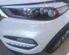 Hyundai Tucson 2.0AT 2WD 2018 - Bán ô tô Hyundai Tucson 2.0AT 2WD đời 2018, màu trắng