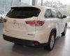 Toyota Highlander LE 2016 - Bán xe Toyota Highlander LE năm 2016, màu trắng, nhập khẩu nguyên chiếc