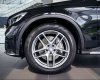 Mercedes-Benz Smart GLC 300 4Matic 2018 - Bán xe Mercedes GLC 300 màu đen, giá tốt. Giao xe ngay