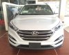 Hyundai Tucson 2.2 DATH 2018 - Bán Hyundai Tucson 2.0 bản cao cấp, gầm cao, tiện nghi vượt bậc. Chỉ cần 200 triệu để lấy xe