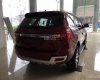 Ford Everest 2.2L 4x2 Titanium AT 2017 - Bán ô tô Ford Everest 2.2L 4x2 Titanium AT mới 100%, hỗ trợ trả góp, giá cả thương lượng