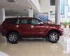 Ford Everest 2.2L 4x2 Titanium AT 2017 - Bán ô tô Ford Everest 2.2L 4x2 Titanium AT mới 100%, hỗ trợ trả góp, giá cả thương lượng