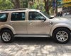 Ford Everest  Limited 2014 - Bán Ford Everest limited sản xuất 2014, màu vàng 