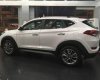 Hyundai Tucson   2018 - Cần bán Hyundai Tucson đời 2018, màu trắng, giá chỉ 839.6 triệu