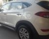 Hyundai Tucson 2018 - Bán xe Hyundai Tucson đời 2018, màu trắng