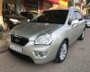 Kia Carens 2.0 2011 - Cần bán Kia Carens 2.0 đời 2011, màu vàng còn mới