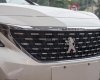 Peugeot 5008 2018 - Peugeot Tây Ninh bán xe Peugeot 5008 dòng xe 7 chỗ gầm cao màu trắng đời 2018 mới 100%