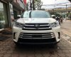 Toyota Highlander LE 2.7 2018 - Cần bán xe Toyota Highlander LE 2.7 sản xuất 2018, màu trắng, nhập khẩu