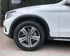 Mercedes-Benz Smart GLC 250 4Matic 2017 - Bán Mercedes GLC 250 4Matic năm sản xuất 2017, màu trắng