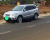 Hyundai Santa Fe 2010 - Bán Hyundai Santa Fe sản xuất 2010, màu bạc xe gia đình, giá chỉ 695 triệu