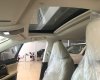 Lexus RX350 Luxury 2016 - Bán Lexus RX350 Luxury xe chính hãng sản xuất 2016 đăng ký cá nhân xe như mới đi 9200Km