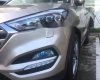 Hyundai Tucson 2017 - Cần bán lại xe Hyundai Tucson năm 2017, màu bạc, giá tốt