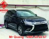 Mitsubishi Outlander 2017 - Bán xe Outlander 2018 tốt tại Hội An, giao xe ngay, xe đủ màu, hỗ trợ vay đến 89 %, LH Quang: 0905.59.6067