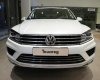 Volkswagen Touareg GP 2017 - Bán xe Touareg đẳng cấp, 3.6, V6, hộp số 8 cấp tự động, thể thao
