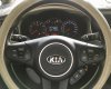 Kia Rondo E 2017 - Cần bán Kia Rondo E 2017, màu vàng, 635tr