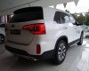Kia Sorento  2.4 GAT  2018 - Cần bán Kia Sorento 2.4 GAT năm sản xuất 2018, màu trắng, 799tr