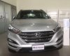 Hyundai Tucson 2.0 2017 - Bán Hyundai Tucson 2.0 sản xuất năm 2017, màu bạc