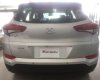 Hyundai Tucson 2.0 2017 - Bán Hyundai Tucson 2.0 sản xuất năm 2017, màu bạc