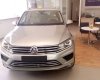 Volkswagen Touareg 2016 - Volkswagen Touareg bạc - có sẵn - giao ngay- giao xe toàn quốc - liên hệ ngay để được giá tốt 0968028344
