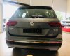 Volkswagen Tiguan Allspace 2018 - Bán Volkswagen Tiguan Allspace Đức nhập khẩu, chỉ 371 triệu, là có thể sở hữu xe Đức, LH em để có giá sập sàn 0942 050 350