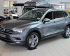 Volkswagen Tiguan Allspace 2018 - Bán Volkswagen Tiguan Allspace Đức nhập khẩu, chỉ 371 triệu, là có thể sở hữu xe Đức, LH em để có giá sập sàn 0942 050 350