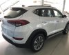 Hyundai Tucson 2.0 2018 - Hyundai Tucson 2018, có sẵn đủ màu giao ngay. Hỗ trợ vay 85% giá trị xe, hotline: 0935.90.41.41 - 0948.94.55.99