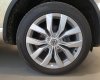 Volkswagen Touareg 2016 - Bán Volkswagen Touareg sản xuất 2016, màu vàng, nhập khẩu nguyên chiếc