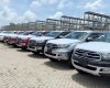 Ford Everest Trend 2.0 AT 4x2 2018 - Ford Nam Định chào bán xe Everest 2018 màu đen, kèm khuyến mại cho khách hàng 094.697.4404