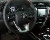 Toyota Fortuner 2.4L 4x2AT 2018 - Bán Toyota Fortuner 2.4L 4x2AT đời 2018, màu trắng