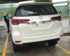 Toyota Fortuner 2.4L 4x2AT 2018 - Bán Toyota Fortuner 2.4L 4x2AT đời 2018, màu trắng